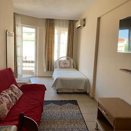 Cizmeci Apart Hotel Cesme Exterior photo